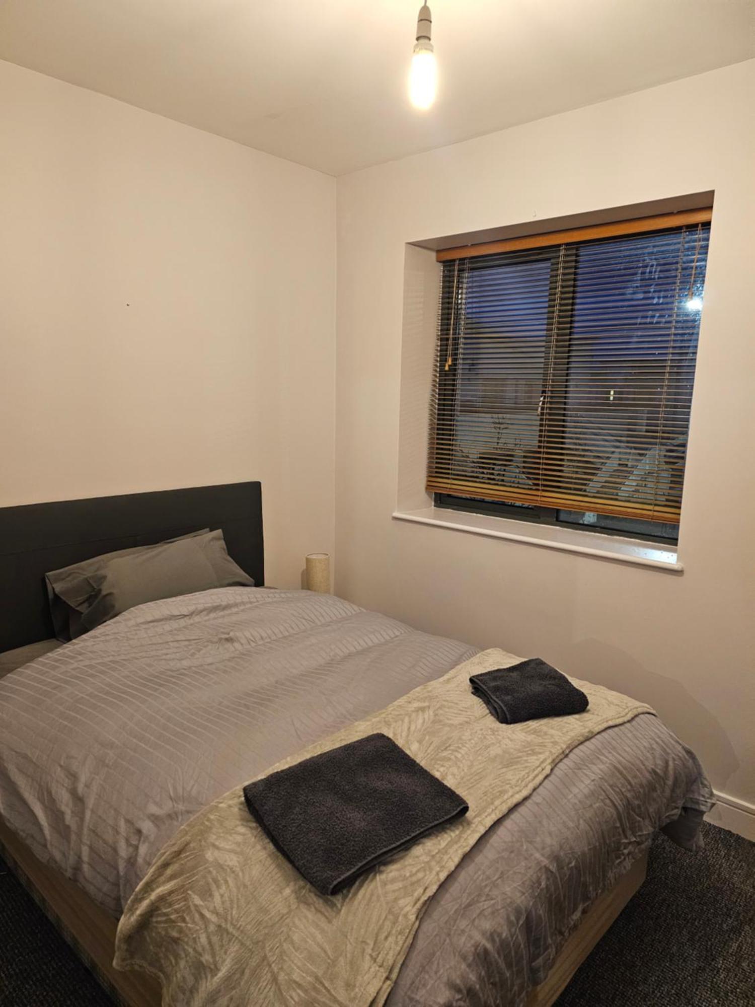 Cozy 2 Bedroom Apartment Kilkenny Extérieur photo
